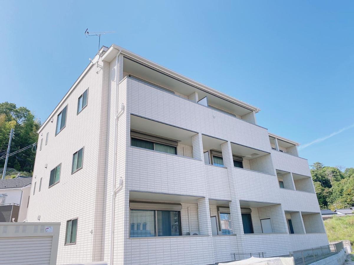 Ouchi Hotel Miyajimaguchi Хатсукаичи Екстериор снимка